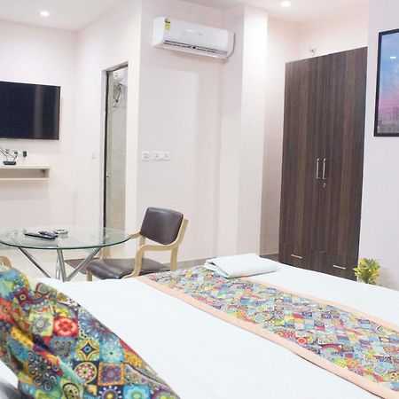 Jsb Hotel فريد آباد المظهر الخارجي الصورة
