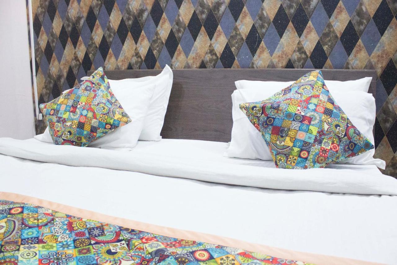 Jsb Hotel فريد آباد المظهر الخارجي الصورة