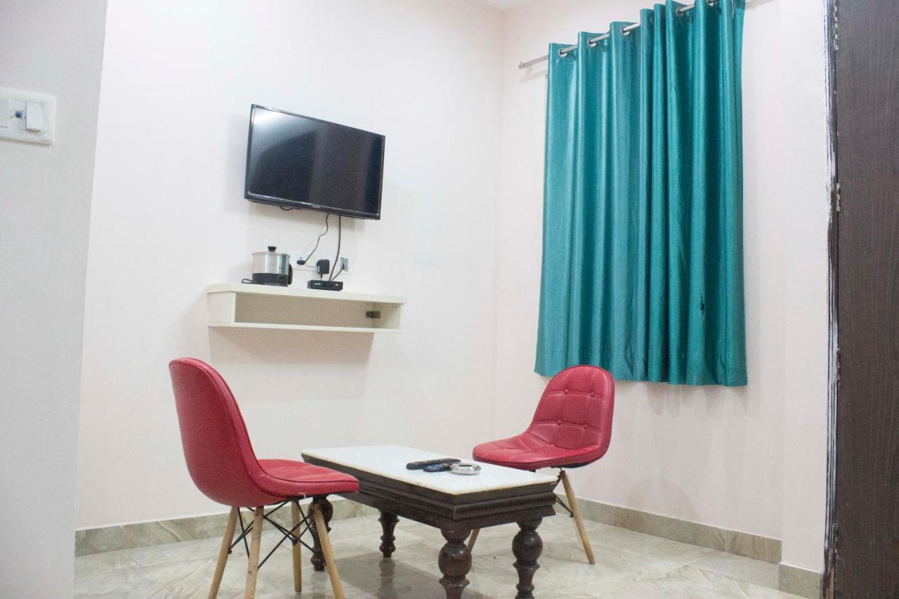 Jsb Hotel فريد آباد المظهر الخارجي الصورة