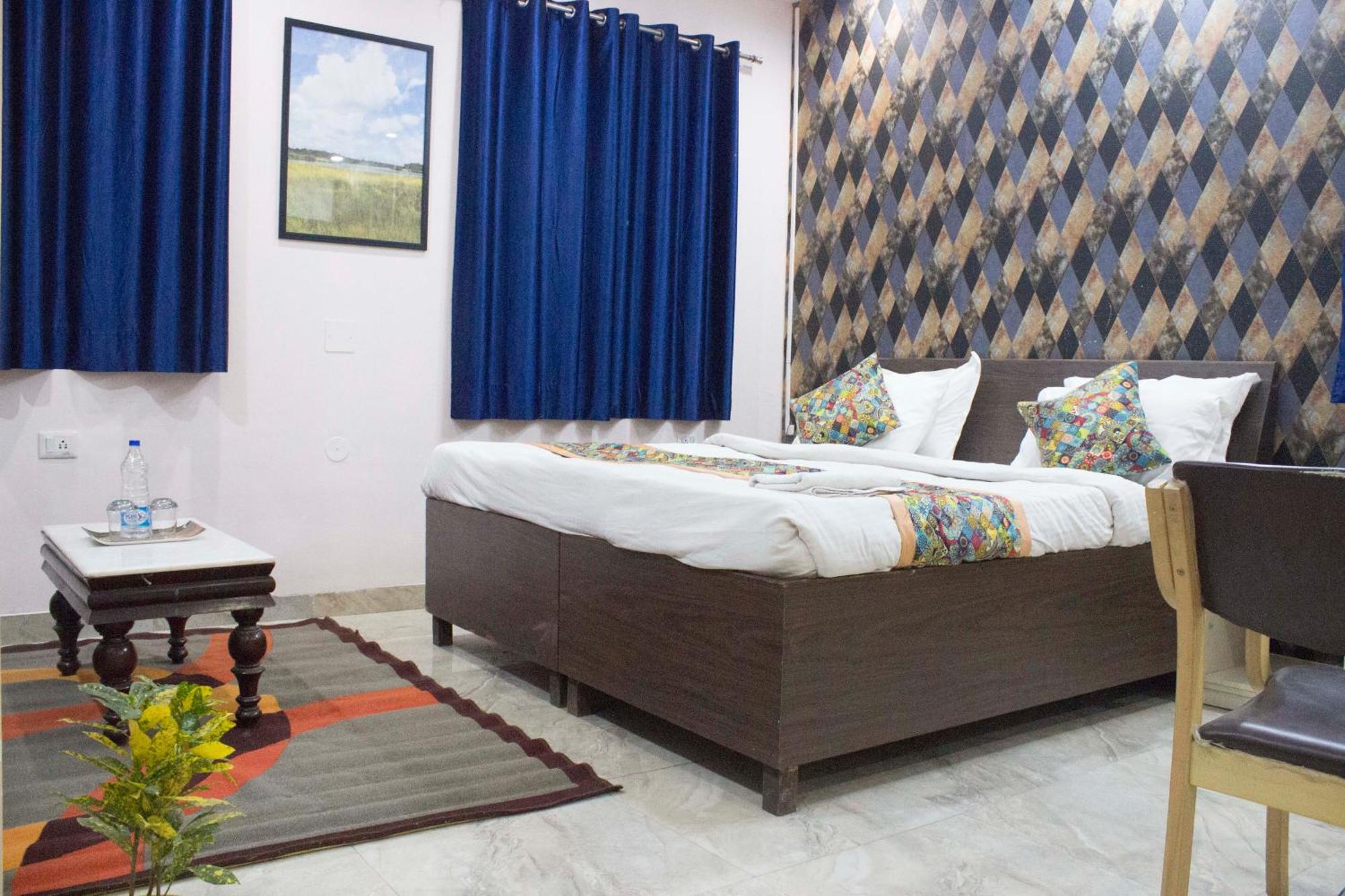 Jsb Hotel فريد آباد المظهر الخارجي الصورة