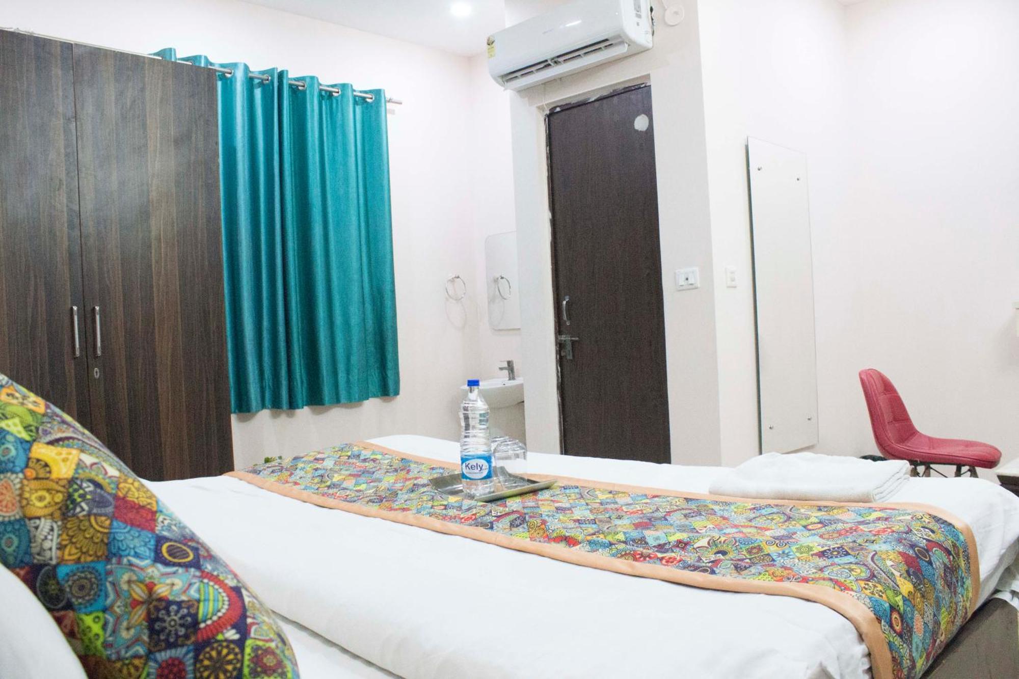 Jsb Hotel فريد آباد المظهر الخارجي الصورة